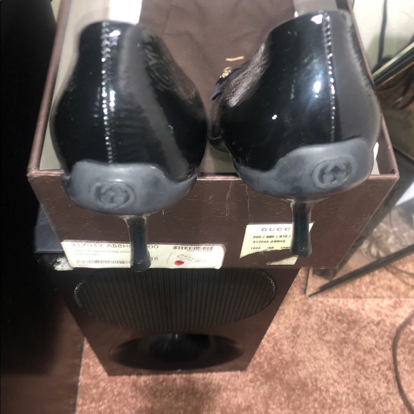 GUCCI - Picture 3 of 5